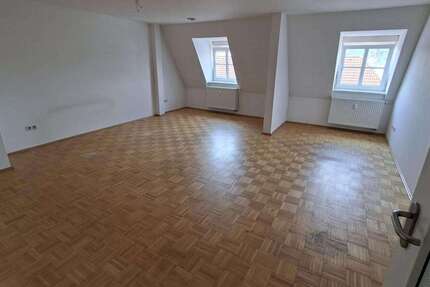Wohnung Würzburg - 3 Zimmer, 90 m&sup2;, 1.150&euro; | Angebot:27029487