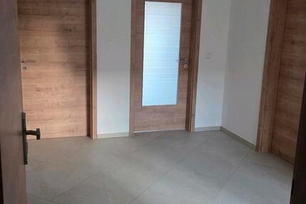 Wohnung Hemau - 3 Zimmer, 120 m&sup2;, 960&euro; | Angebot:26565020