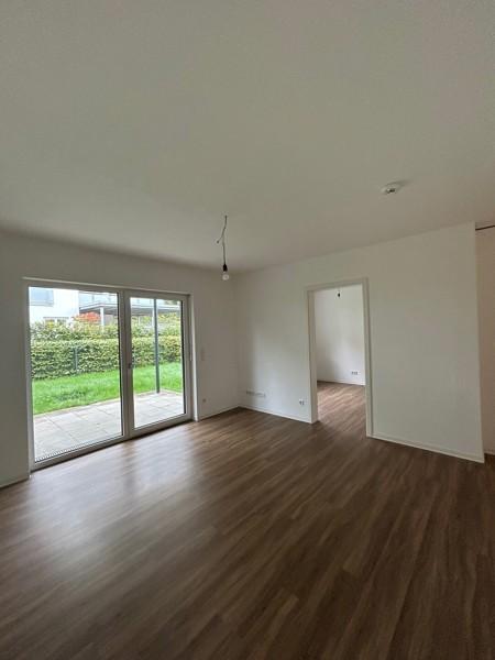 Verwirklichen Sie Ihre Gartenträume - tolle 3 Zimmer Neubauwohnung mit eigenem Garten zimmer