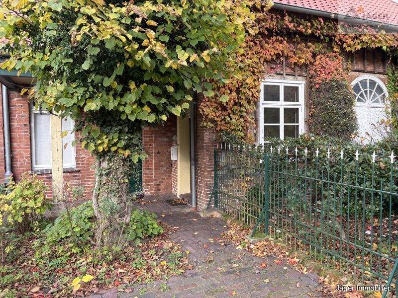 Altes Gemäuer, echte Seele - Klosterwohnung für entspannte Individualisten 4 zimmer