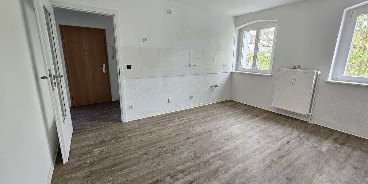 Etagenwohnung Magdeburg Lemsdorf - 4 Zimmer, 96 m&sup2;, 961&euro; | Angebot:25398990