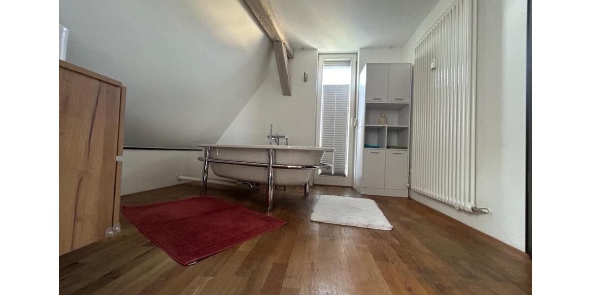 Etagenwohnung Kempten (Allgäu) Auf der Halde - 4 Zimmer, 150 m&sup2;, 1.850&euro; | Angebot:26249090