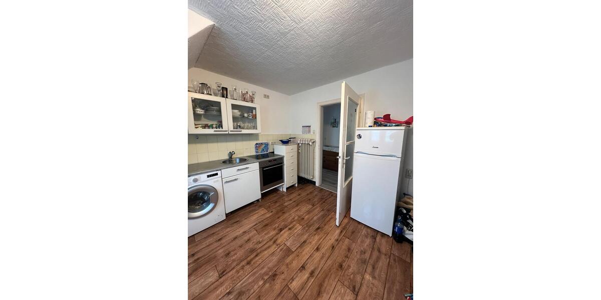 Dachgeschoßwohnung Hessisch Oldendorf - 2 Zimmer, 50 m&sup2;, 640&euro; | Angebot:26483403