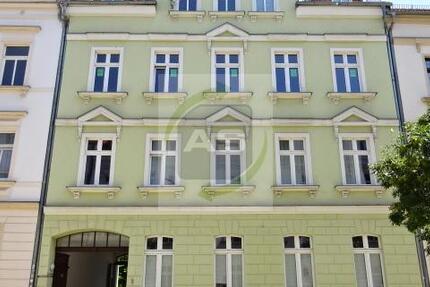 Wohnung Zwickau - 5 Zimmer, 105 m&sup2;, 695&euro; | Angebot:26587847