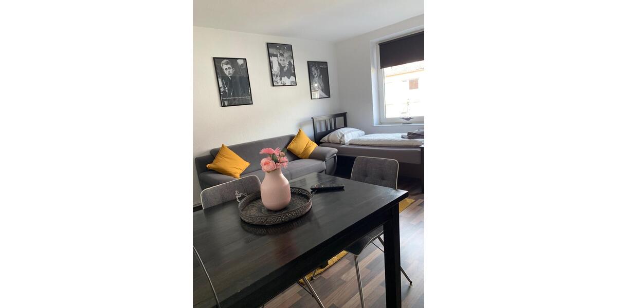 Etagenwohnung Bremerhaven Geestemünde - 1 Zimmer, 50 m&sup2;, 75&euro; | Angebot:22896038