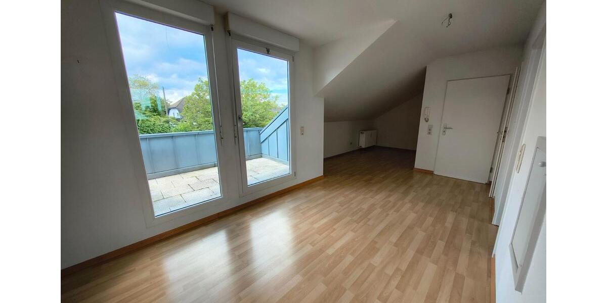 Dachgeschoßwohnung Hennef (Sieg) - 1.5 Zimmer, 55 m&sup2;, 610&euro; | Angebot:26581493