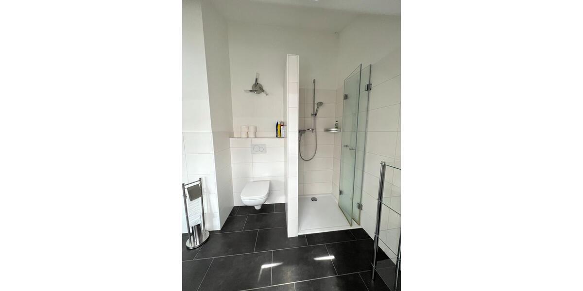 Wohnen auf Zeit Dreieich - 1 Zimmer, 24 m&sup2;, 700&euro; | Angebot:26701545