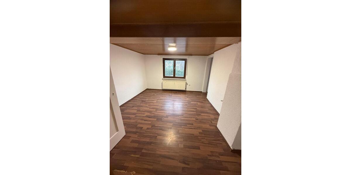 Einfamilienhaus Runkel - 5 Zimmer, 120 m&sup2;, 1.200&euro; | Angebot:24748814
