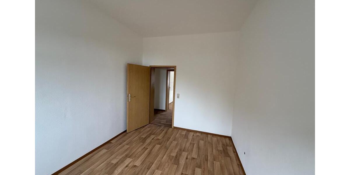 Etagenwohnung Plauen Alt Chrieschwitz - 2 Zimmer, 53 m&sup2;, 265&euro; | Angebot:26300863