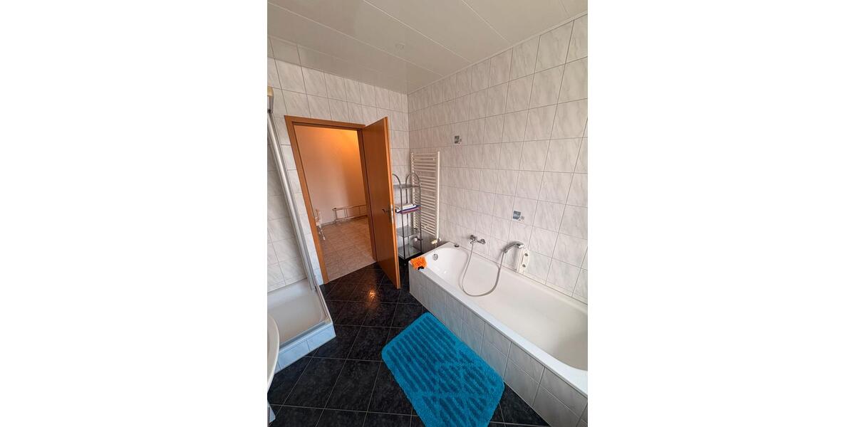 Etagenwohnung Wahrenholz - 3 Zimmer, 90 m&sup2;, 750&euro; | Angebot:26534859