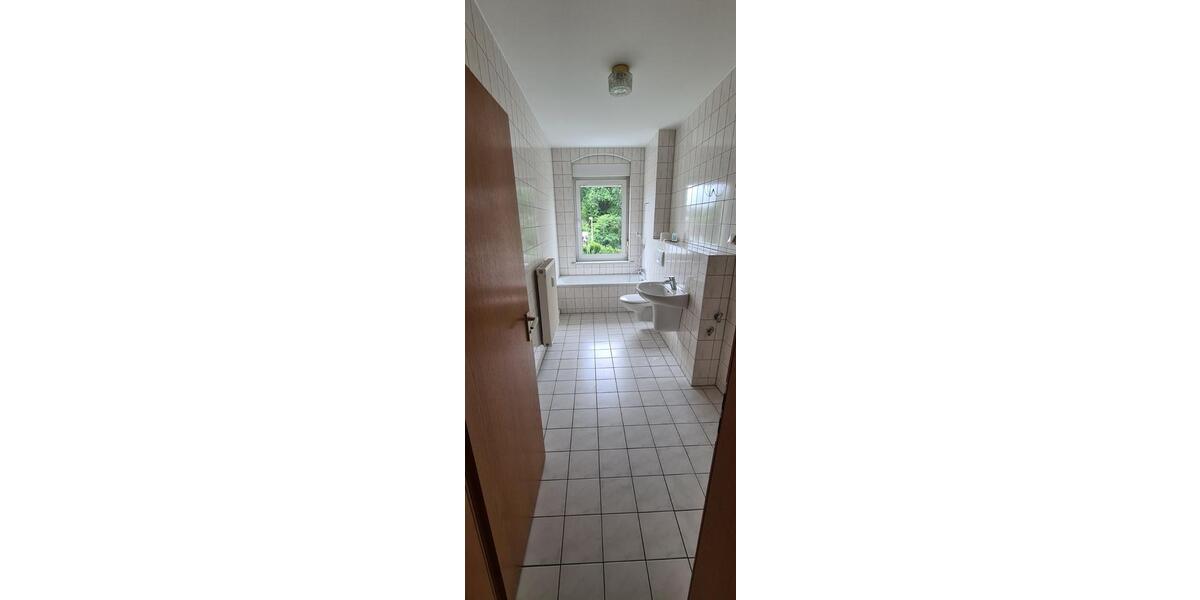 Etagenwohnung Radebeul - 2 Zimmer, 55 m&sup2;, 480&euro; | Angebot:25104031