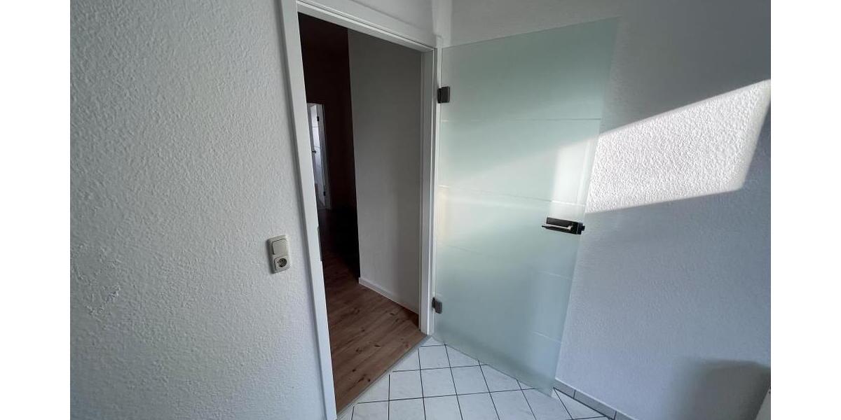 Untermhaus! Einbauküche! Modernisierte Singlewohnung mit schicken Bad! - Etagenwohnung Gera Untermhaus | Angebot:26233892