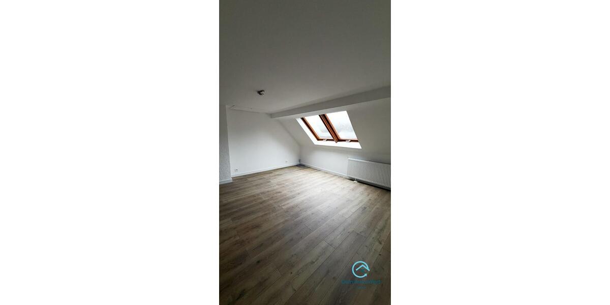 Dachgeschoßwohnung Kirn - 3 Zimmer, 86 m&sup2;, 750&euro; | Angebot:23802389