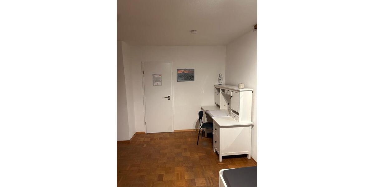 Wohnen auf Zeit Obersulm - 6 Zimmer, 120 m&sup2;, 20&euro; | Angebot:24764443