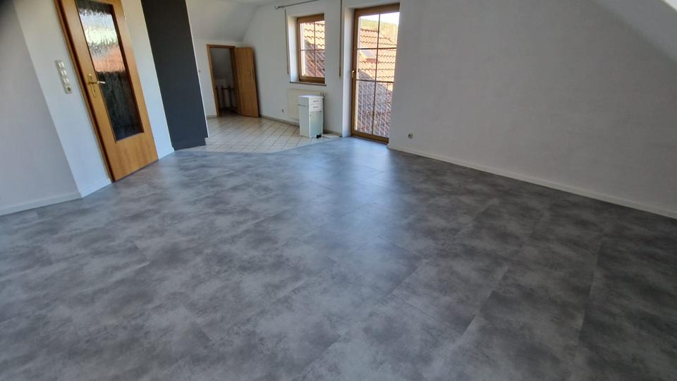 Dachgeschoßwohnung Forchheim - 1 Zimmer, 41 m&sup2;, 590&euro; | Angebot:26007878