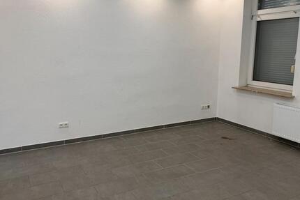 Wohnung Essen Stadtbezirk V - 1.5 Zimmer, 40 m&sup2;, 400&euro; | Angebot:26453835