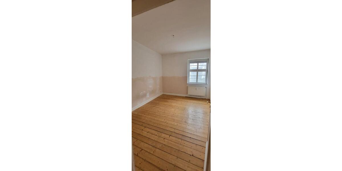 Etagenwohnung Mönchengladbach - 5 Zimmer, 135 m&sup2;, 1.100&euro; | Angebot:26133336
