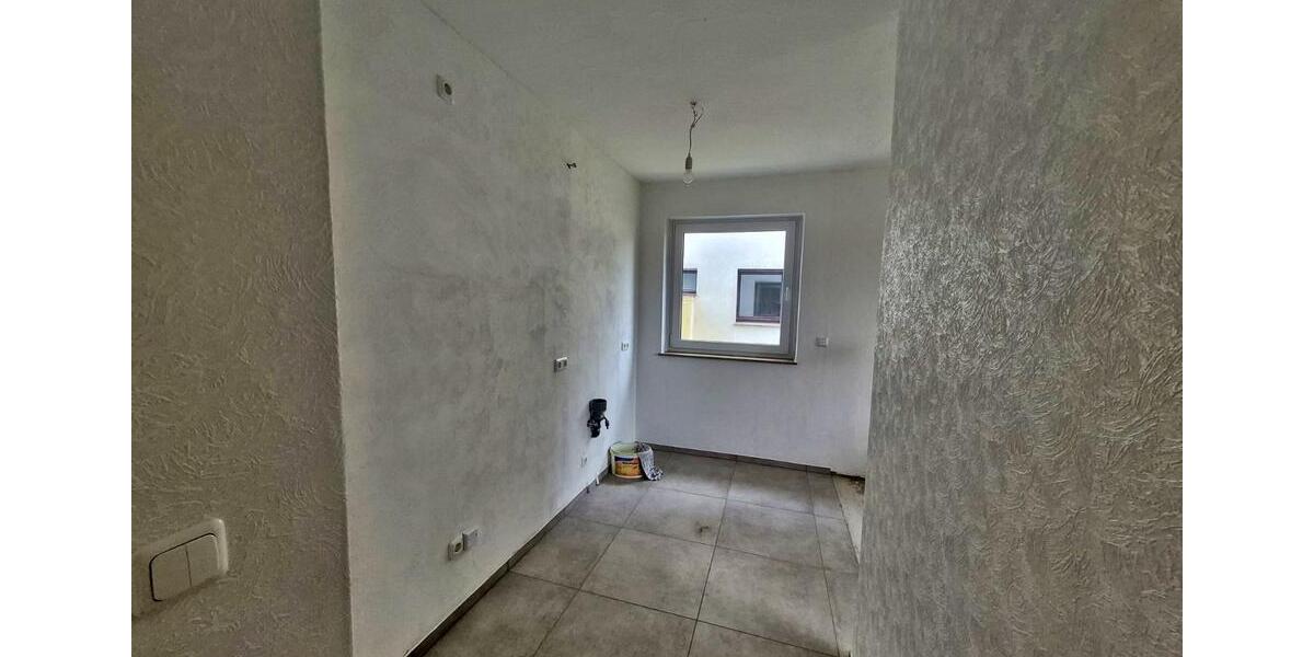 Erdgeschoßwohnung Bad Salzuflen - 3 Zimmer, 81 m&sup2;, 750&euro; | Angebot:24569415