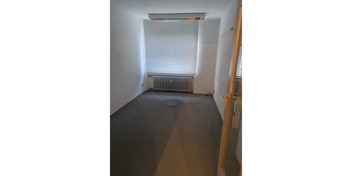 Gewerbeobjekt Hildesheim Süd - 4 Zimmer, 118 m&sup2;, 1.195&euro; | Angebot:24708875