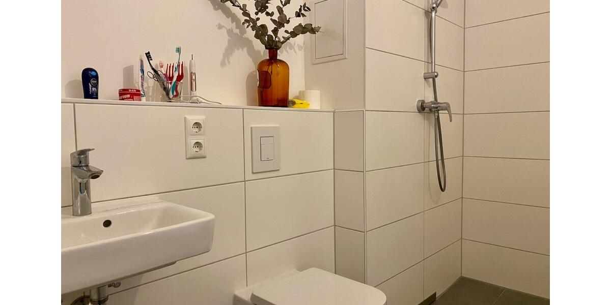 Free single room+private Bathrm in new building Rummelsburg 500€ 5 zimmer