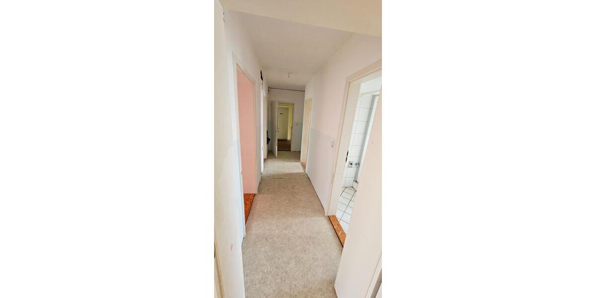 Etagenwohnung Bleicherode - 4 Zimmer, 69 m&sup2;, 330&euro; | Angebot:24774688