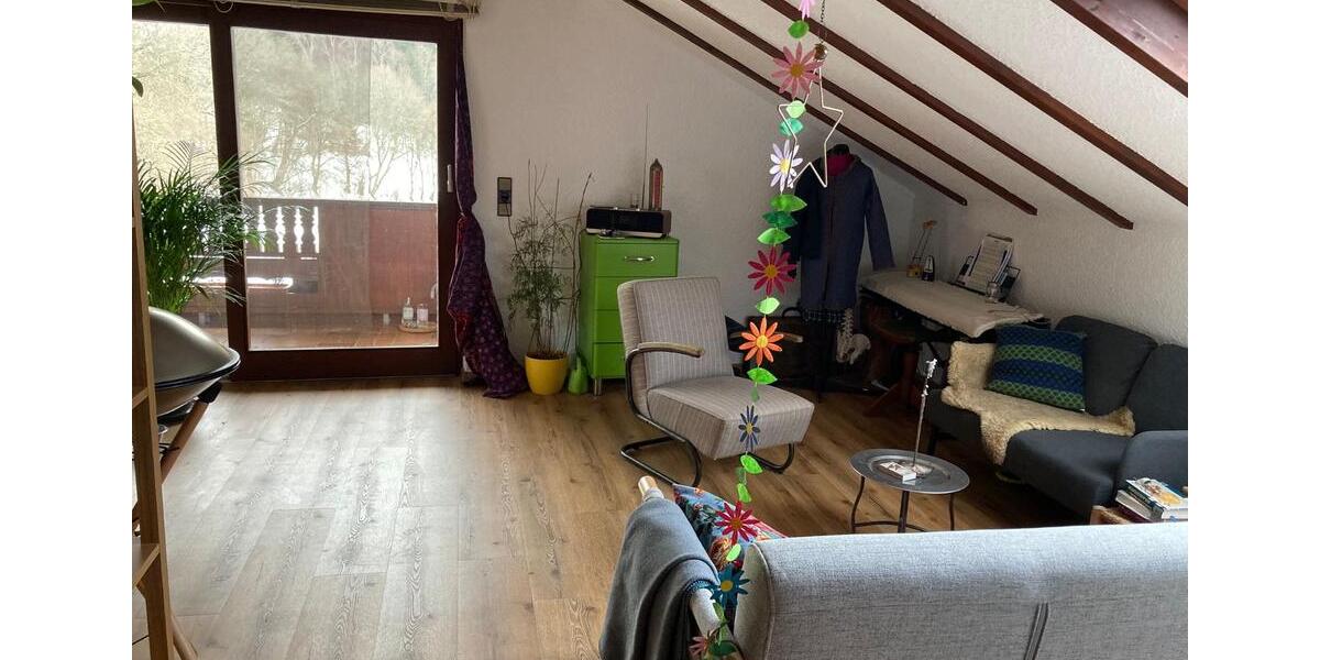 Dachgeschoßwohnung Gersfeld (Rhön) - 1 Zimmer, 39 m&sup2;, 370&euro; | Angebot:26098860