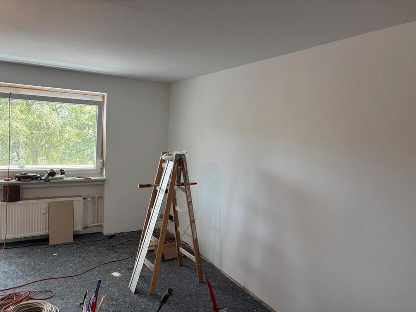 Top neu saniertes 42 qm Apartment mit großem Balkon