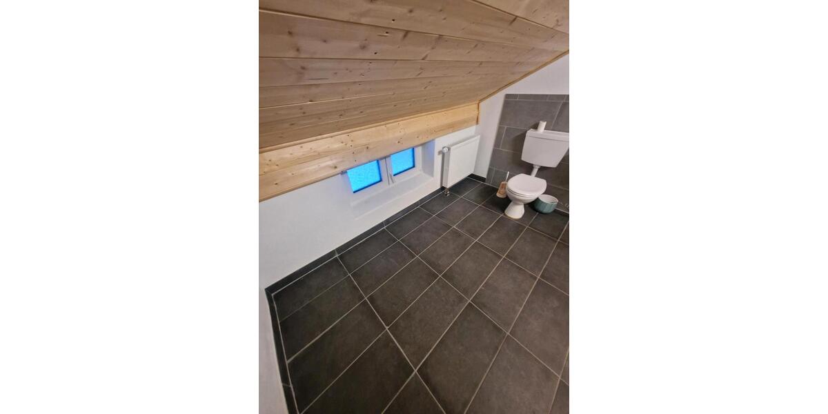 Dachgeschoßwohnung Dollnstein - 4.5 Zimmer, 125 m&sup2;, 1.350&euro; | Angebot:24715059