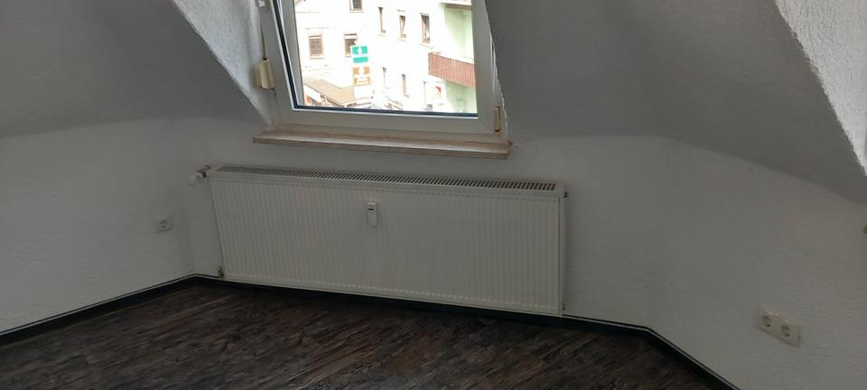 Dachgeschoßwohnung Boppard - 3 Zimmer, 60 m&sup2;, 700&euro; | Angebot:26533946