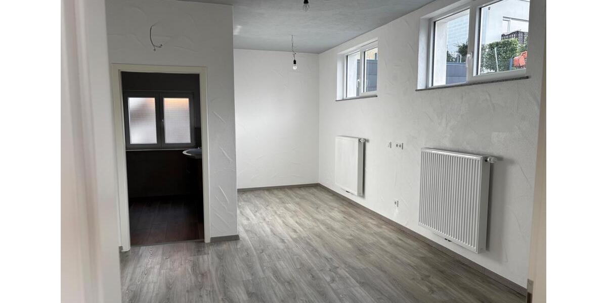 Erdgeschoßwohnung Pirmasens Niedersimten - 3 Zimmer, 125 m&sup2;, 850&euro; | Angebot:25918964