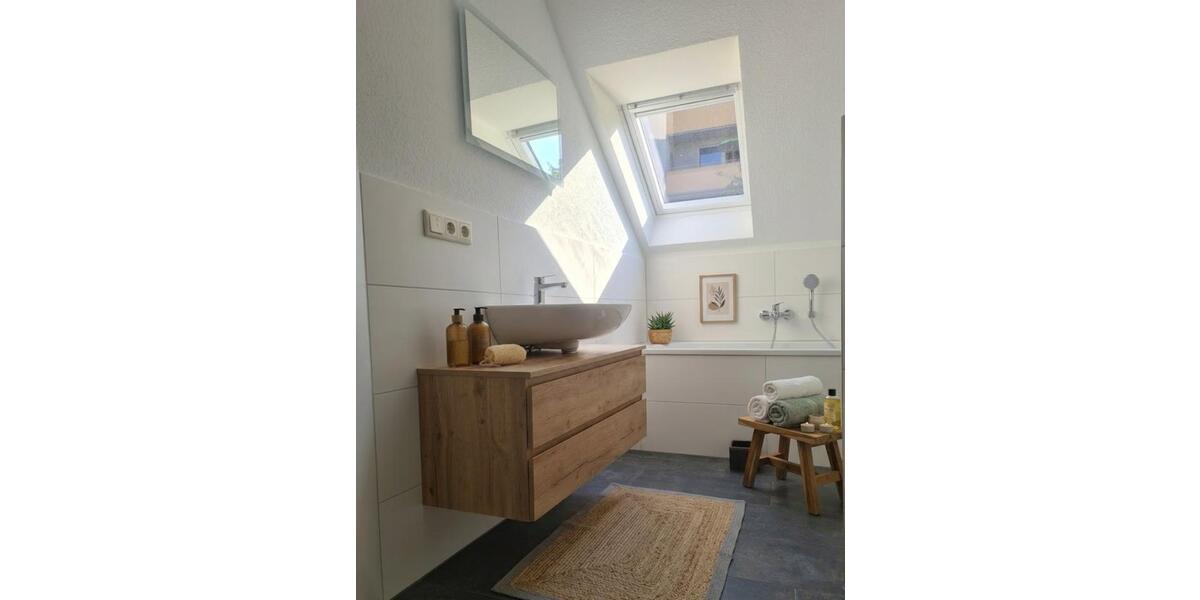 Dachgeschoßwohnung Jessen (Elster) - 2 Zimmer, 78 m&sup2;, 695&euro; | Angebot:25884908