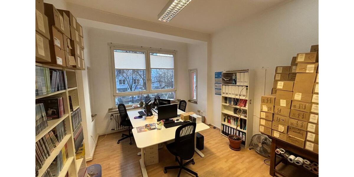 Büroraum 21 m² in Bürogemeinschaft in Deutz für 1–3 Arbeitsplätze zimmer