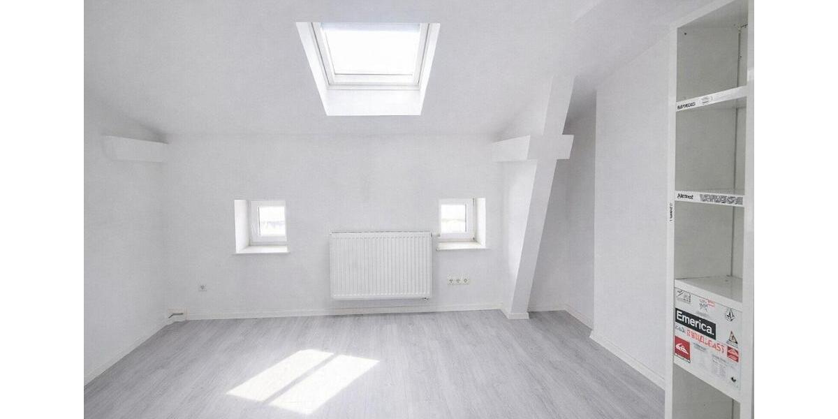 Dachgeschoßwohnung Burg - 3 Zimmer, 88 m&sup2;, 660&euro; | Angebot:26647181