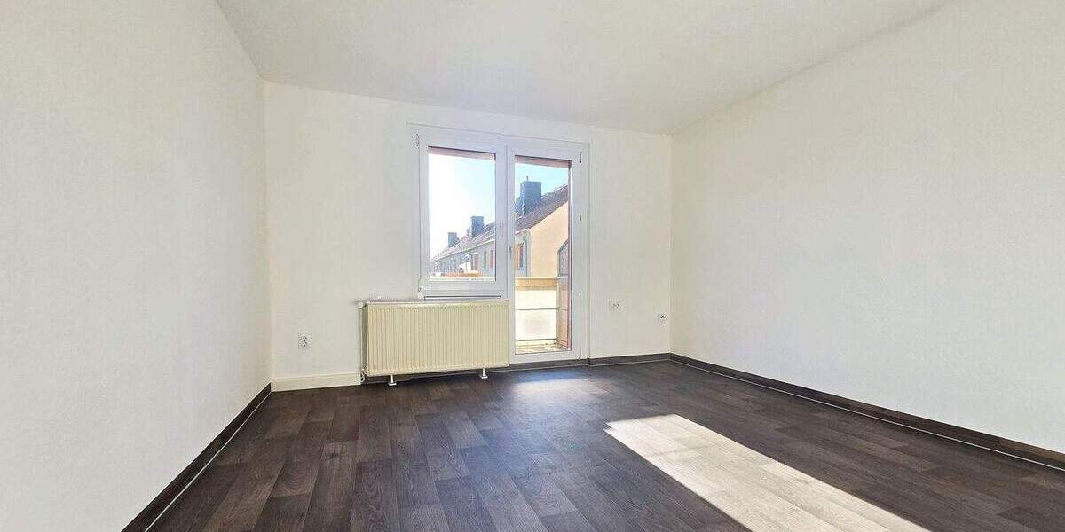 Etagenwohnung Köthen (Anhalt) Köthen - 4 Zimmer, 68 m&sup2;, 395&euro; | Angebot:25665492
