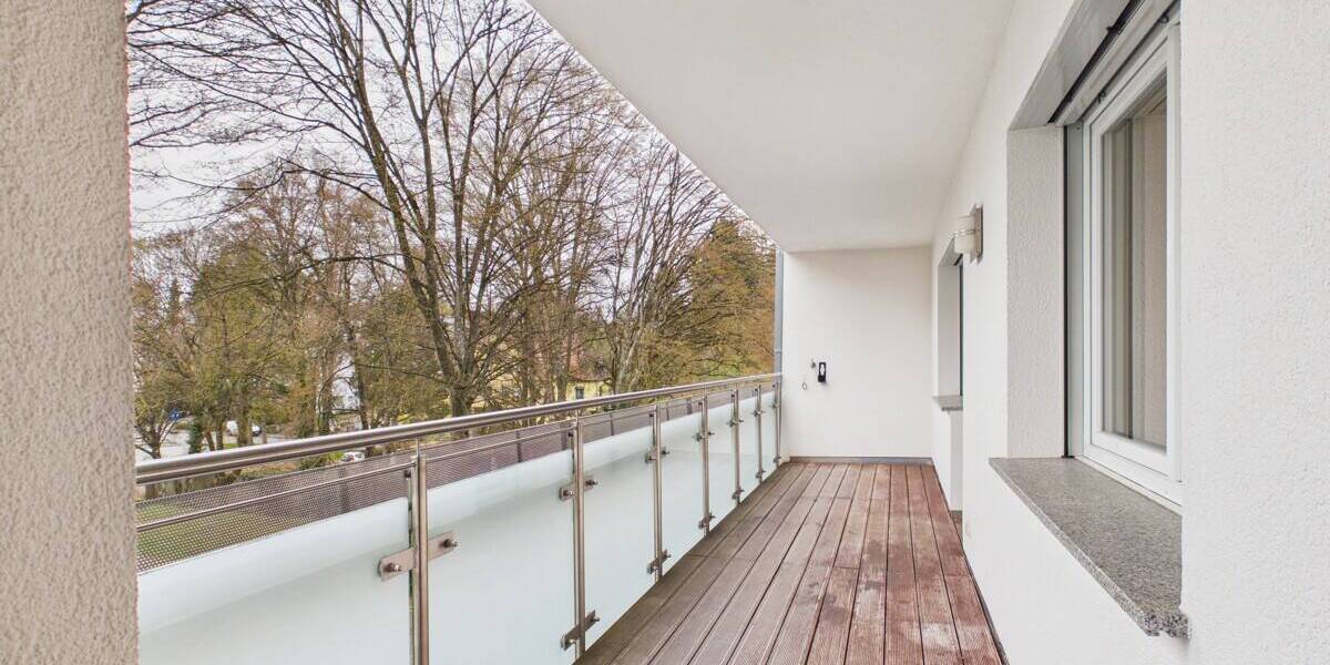 Etagenwohnung Rottweil - 2 Zimmer, 100 m&sup2;, 1.050&euro; | Angebot:25683396