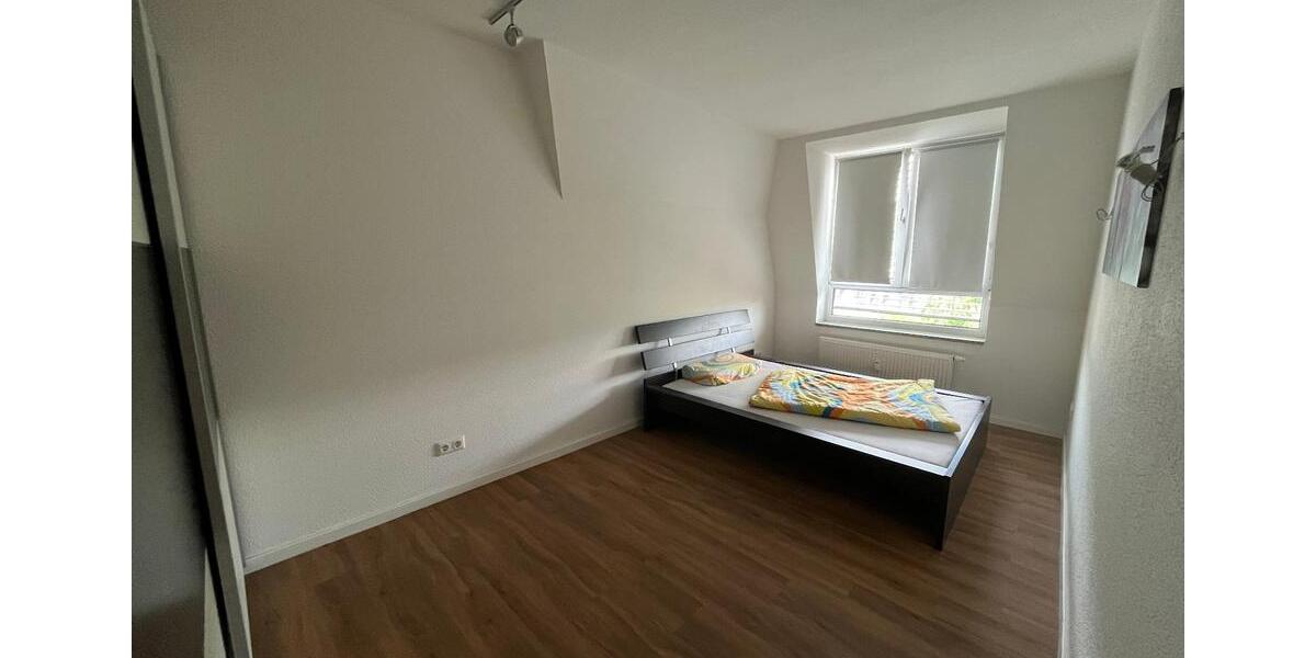 Dachgeschoßwohnung Aue-Bad Schlema Bad Schlema - 2 Zimmer, 58 m&sup2;, 495&euro; | Angebot:26614615