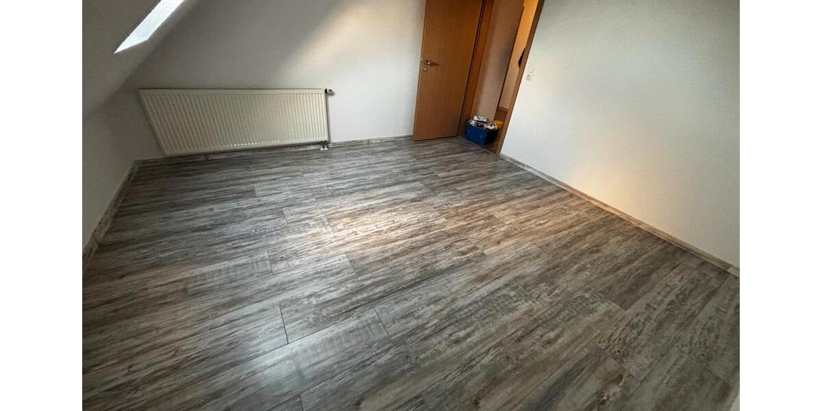 Etagenwohnung Wiesmoor - 2 Zimmer, 65 m&sup2;, 740&euro; | Angebot:26014262