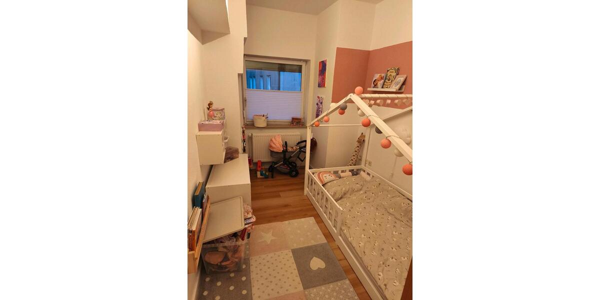 Erdgeschoßwohnung Flensburg Falkenberg - 3 Zimmer, 106 m&sup2;, 900&euro; | Angebot:25044359