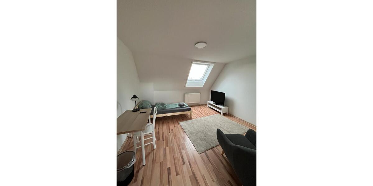 Wohnen auf Zeit Offenburg - 4 Zimmer, 150 m&sup2;, 35&euro; | Angebot:25051541