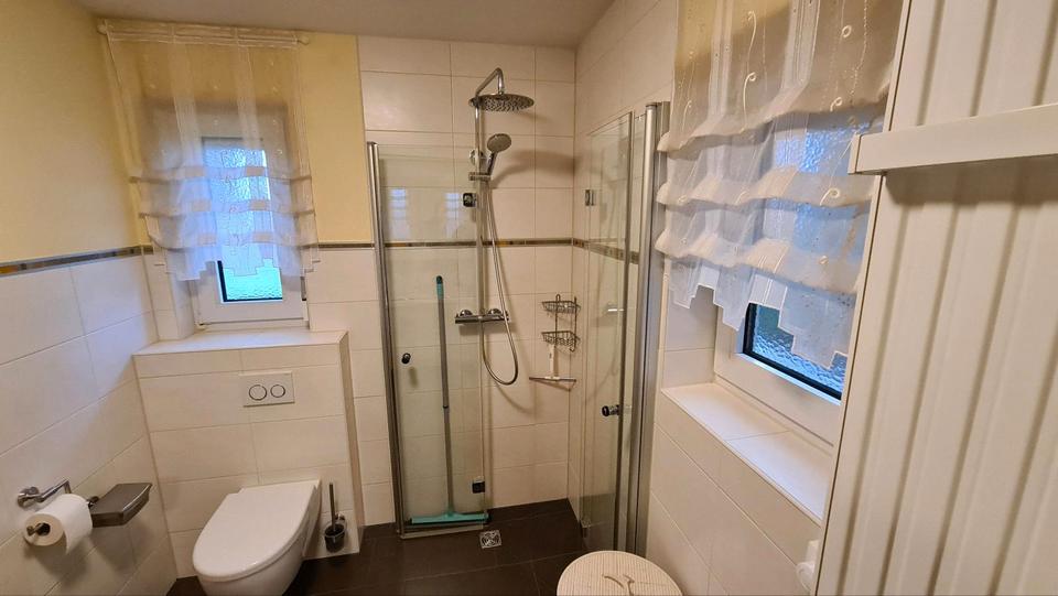 Doppelhaushälfte Hofgeismar - 3 Zimmer, 122 m&sup2;, 1.050&euro; | Angebot:25032446