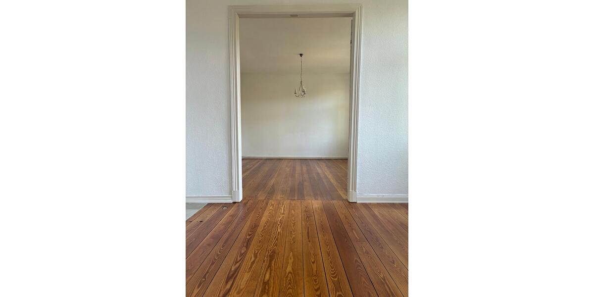 Etagenwohnung Lübtheen - 3 Zimmer, 87 m&sup2;, 500&euro; | Angebot:26431449