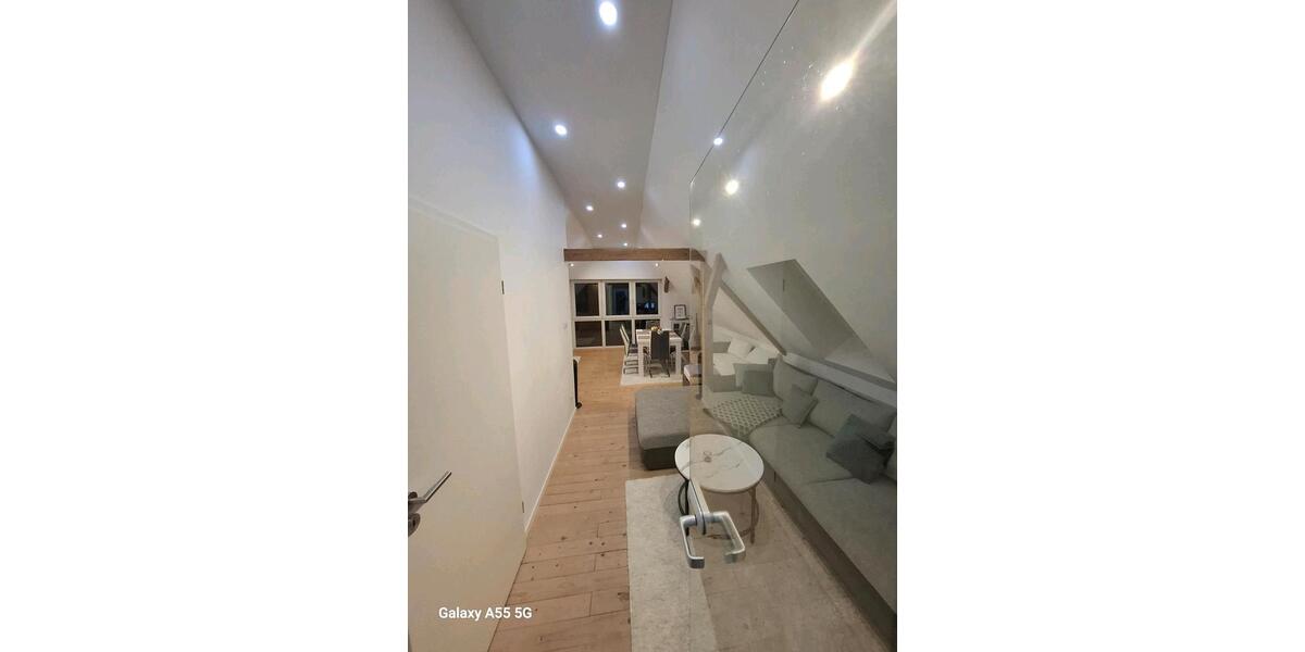 Dachgeschoßwohnung Lüder - 3 Zimmer, 62 m&sup2;, 530&euro; | Angebot:26458025