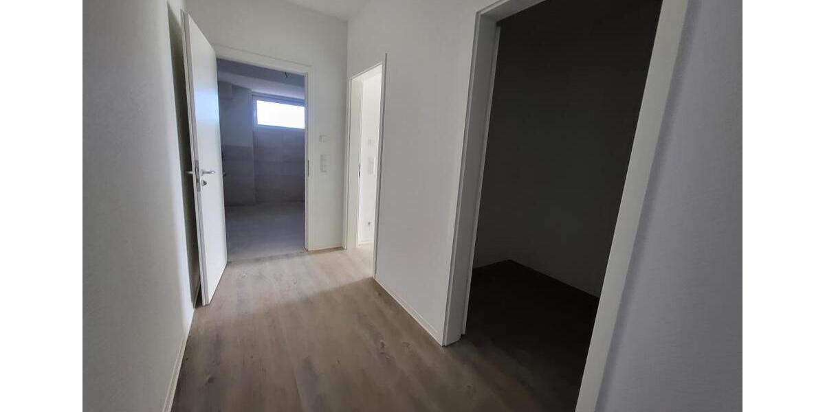 Etagenwohnung Tessin - 2 Zimmer, 60 m&sup2;, 712&euro; | Angebot:25921576