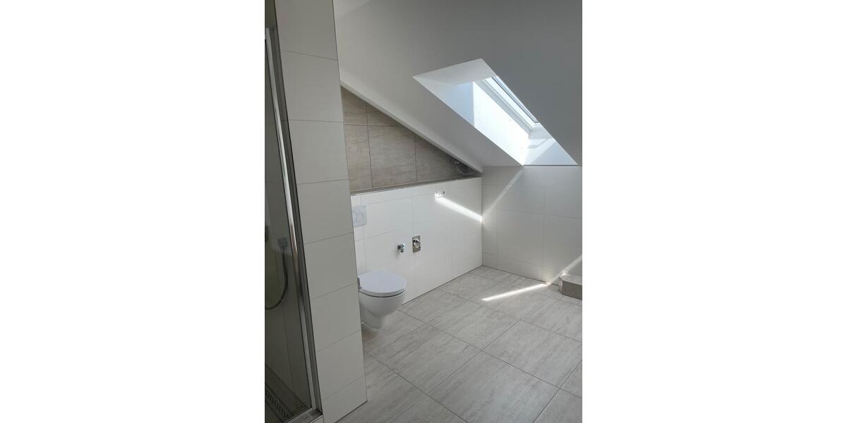 Dachgeschoßwohnung Rheinmünster - 3 Zimmer, 100 m&sup2;, 1.000&euro; | Angebot:26611026