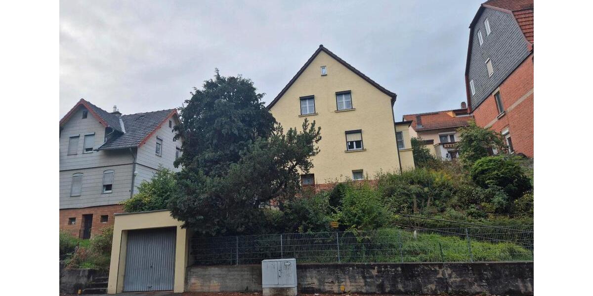 Ein Familienhaus Mit Möbliert -Garten+ Garage Provision Frei !!! 7 zimmer