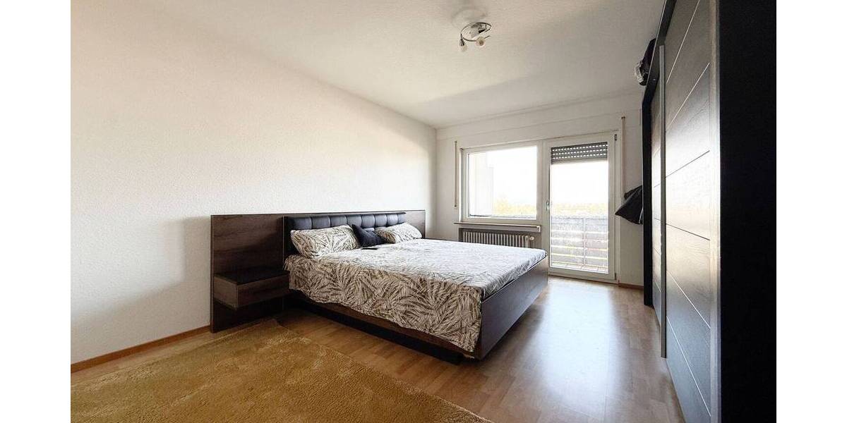 Etagenwohnung Villingen-Schwenningen Villingen - 3 Zimmer, 90 m&sup2;, 690&euro; | Angebot:26750777