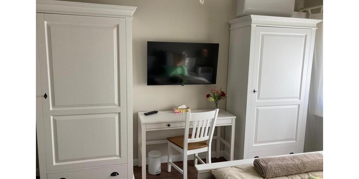 Wohnen auf Zeit Bornheim - 8 Zimmer, 120 m&sup2;, 39&euro; | Angebot:14543309