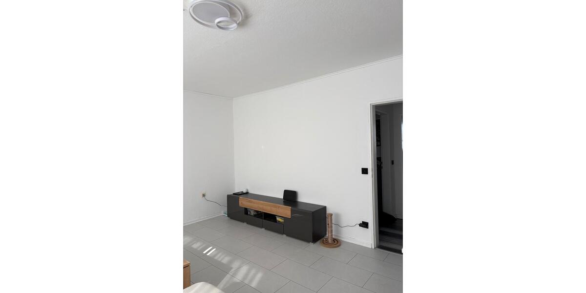 Dachgeschoßwohnung Gifhorn - 2.5 Zimmer, 65 m&sup2;, 650&euro; | Angebot:25867750