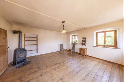 2 WG-Zimmer 25qm und 18qm 1 zimmer