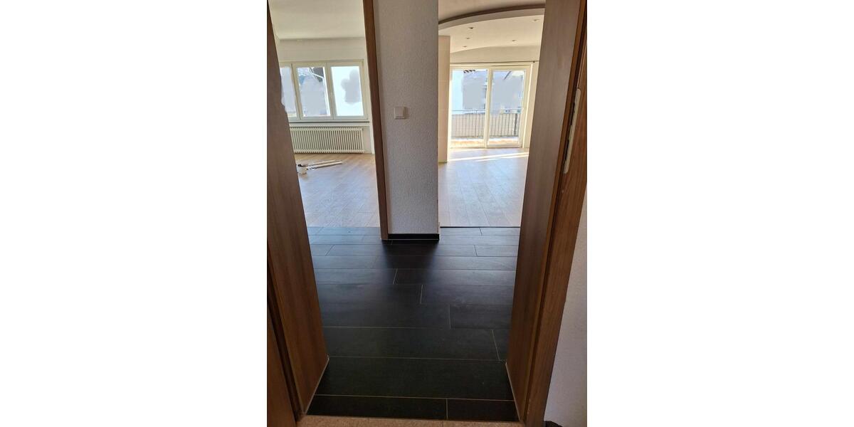 Etagenwohnung Gutach im Breisgau - 3 Zimmer, 93 m&sup2;, 1.010&euro; | Angebot:25875384